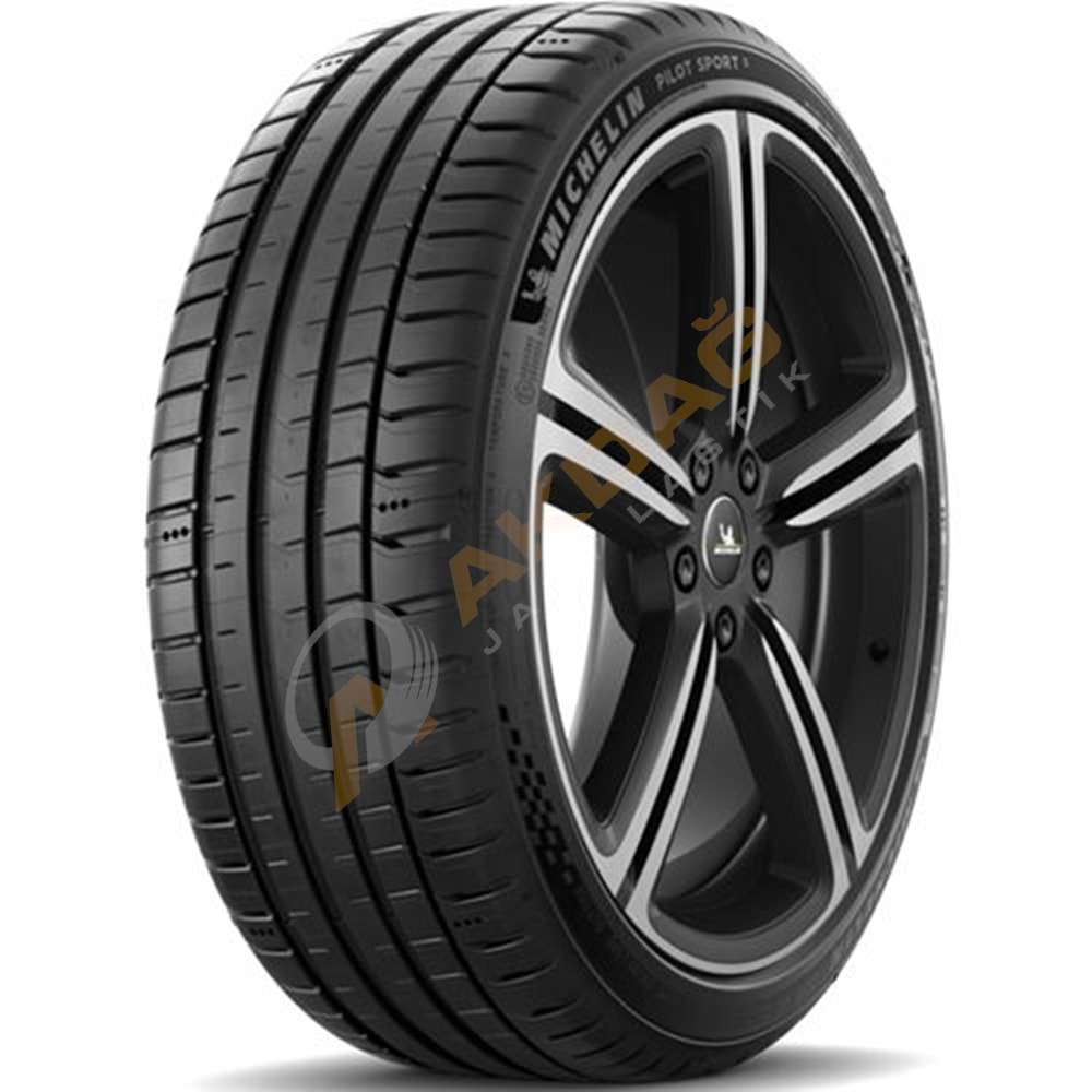 225/45/17 94Y XL PILOT SPORT 5 MICHELIN