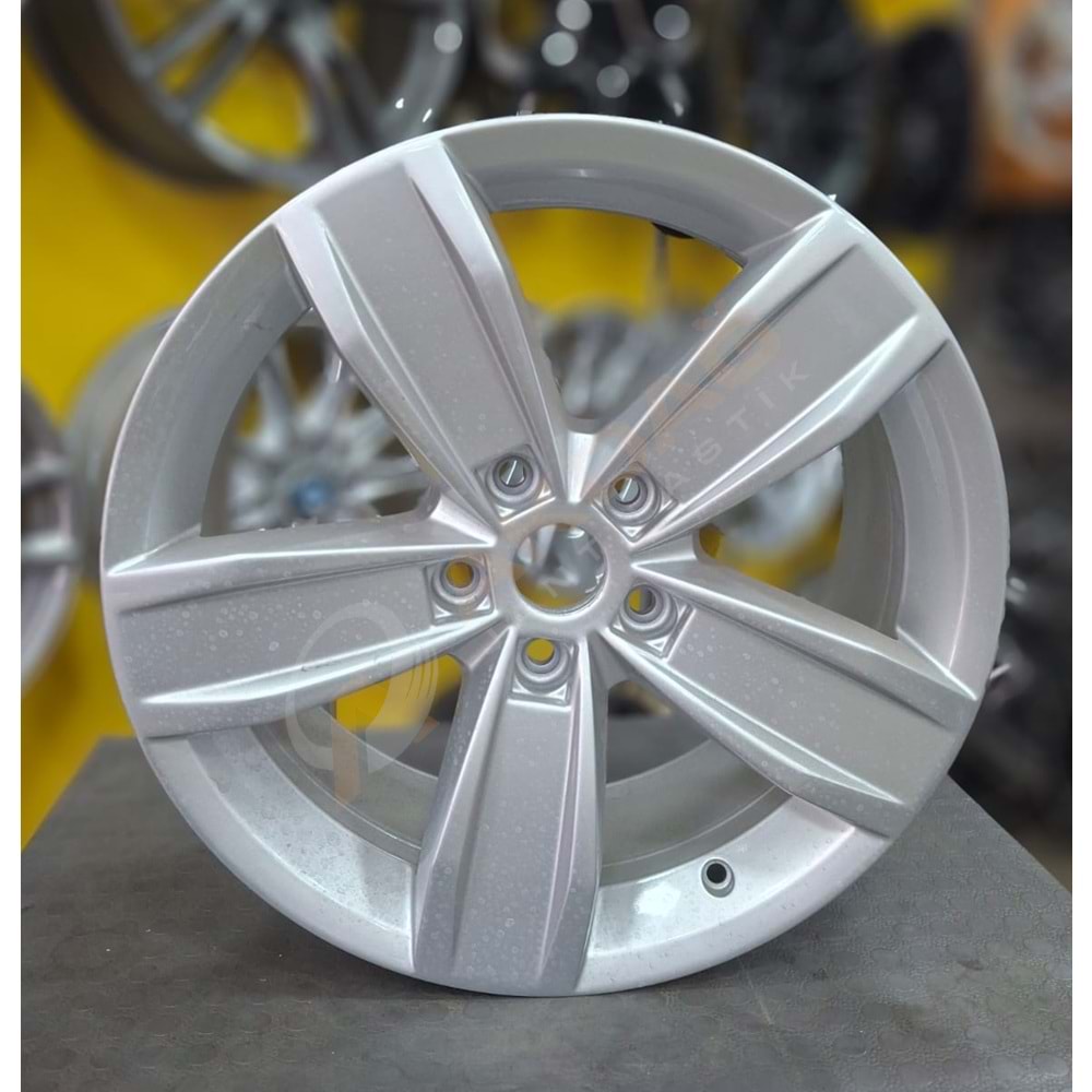 17X6 ÇIKMA JANT 5X112 ET 40 OEM VW