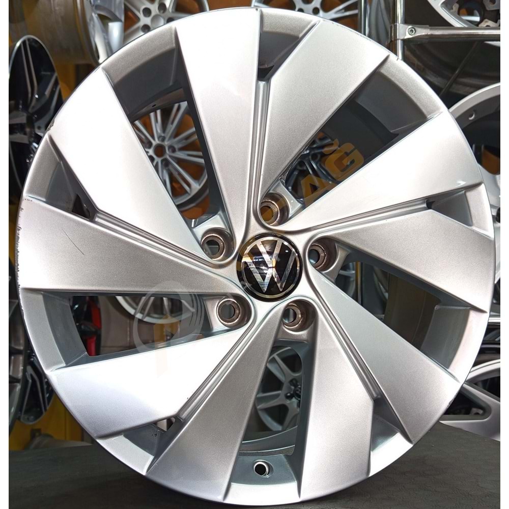 17X7,5 ÇIKMA JANT 5X112 ET 51 OEM VW (KOZMETİK 9/10)