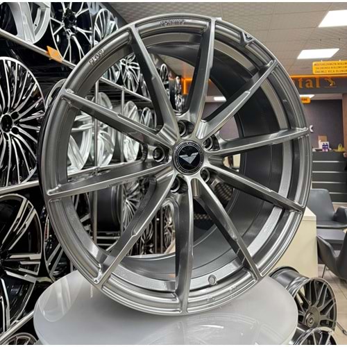 18X8,0 JANT R1W FF109 5X120 ET30 72,6 HYPER BLACK