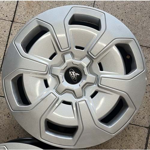 16X6.5 ÇIKMA JANT 6X120 ET 50 OEM FORD CUSTOM SAÇ JANT