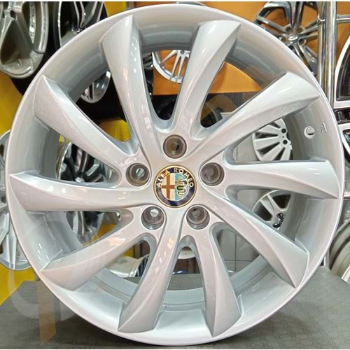 17X7.5 ÇIKMA JANT 5X110 ET:41 OEM ALFA ROMEO GULİETTA