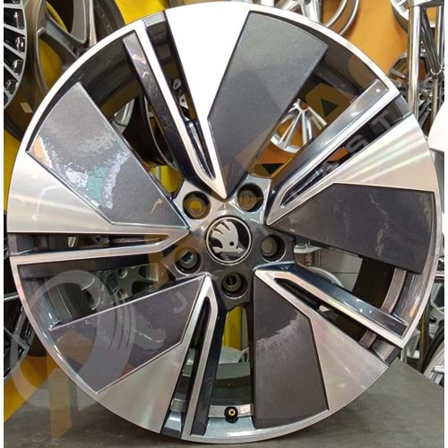 19X8 ÇIKMA JANT 5X112 ET 45 OEM SKODA ELROQ