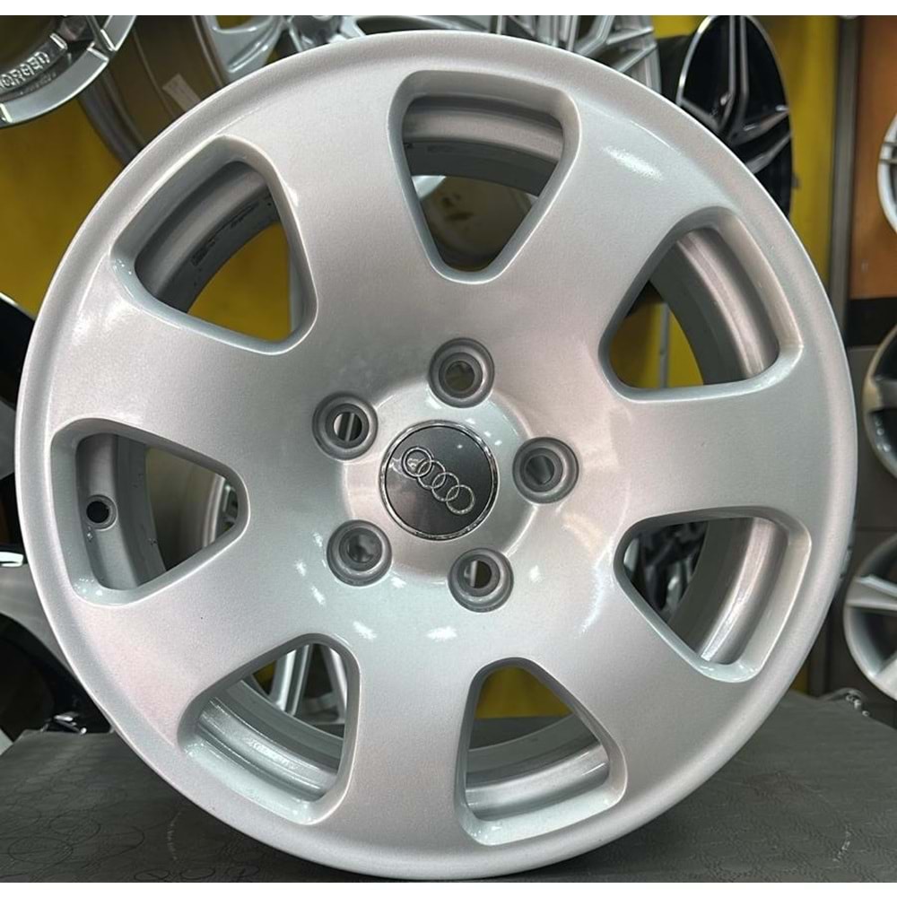 15X5 ÇIKMA JANT 5X112 ET 39 OEM AUDİ