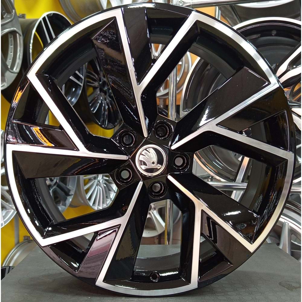 19X7 ÇIKMA JANT 5X112 ET 43 OEM SKODA
